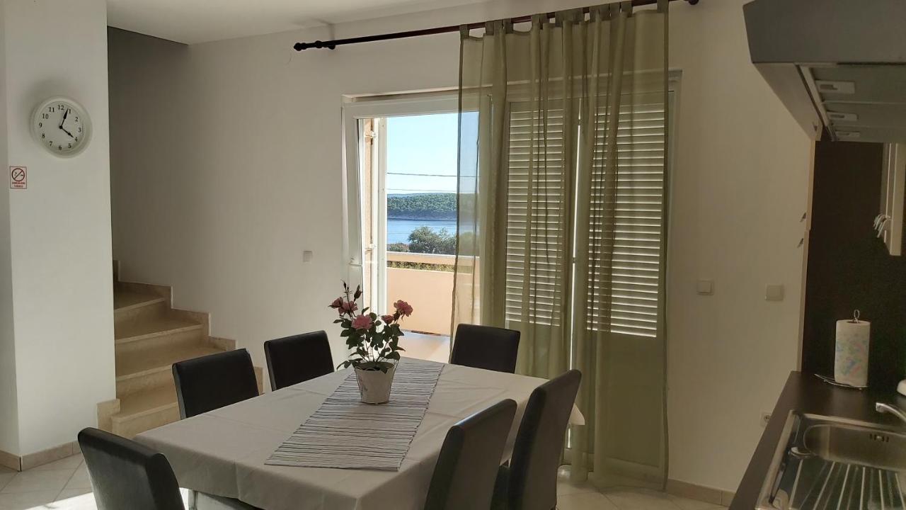Apartman Barbat-Za Cijelu Obitelj Barbat na Rabu Экстерьер фото
