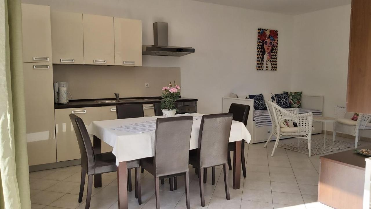 Apartman Barbat-Za Cijelu Obitelj Barbat na Rabu Экстерьер фото